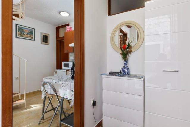 Rosmarinus Rubic Studio Split Exterior foto